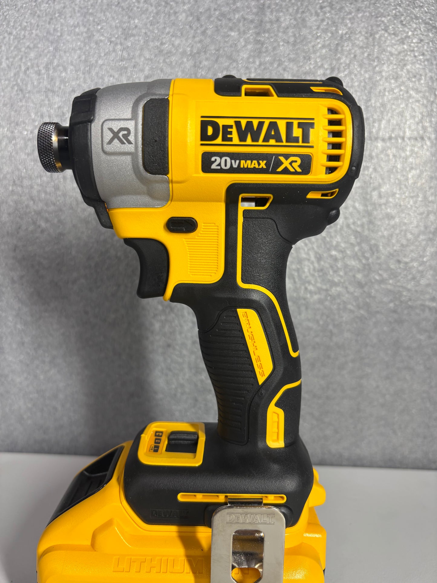 20V MAX XR Impact Driver, Brushless, 3-Speed, 1/4-Inch, Tool Only (DCF887B)