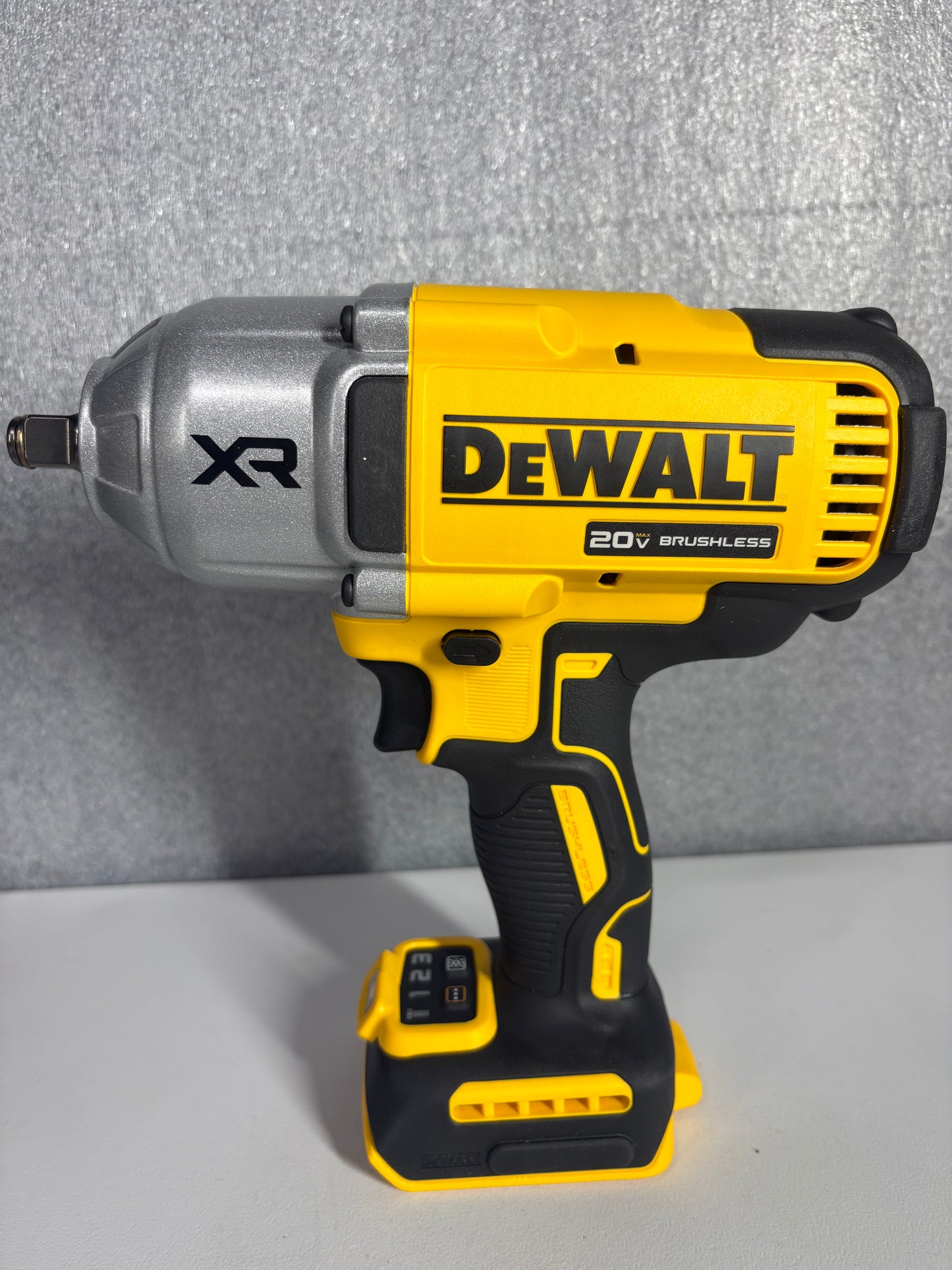 DEWALT 20V MAX Cordless Impact Wrench, 1/2 Impact Gun, 4-Speed High Torque with Hog Ring Anvil and LED Light, Brushless Motor, Precision Wrench, Tool Only (DCF900B)