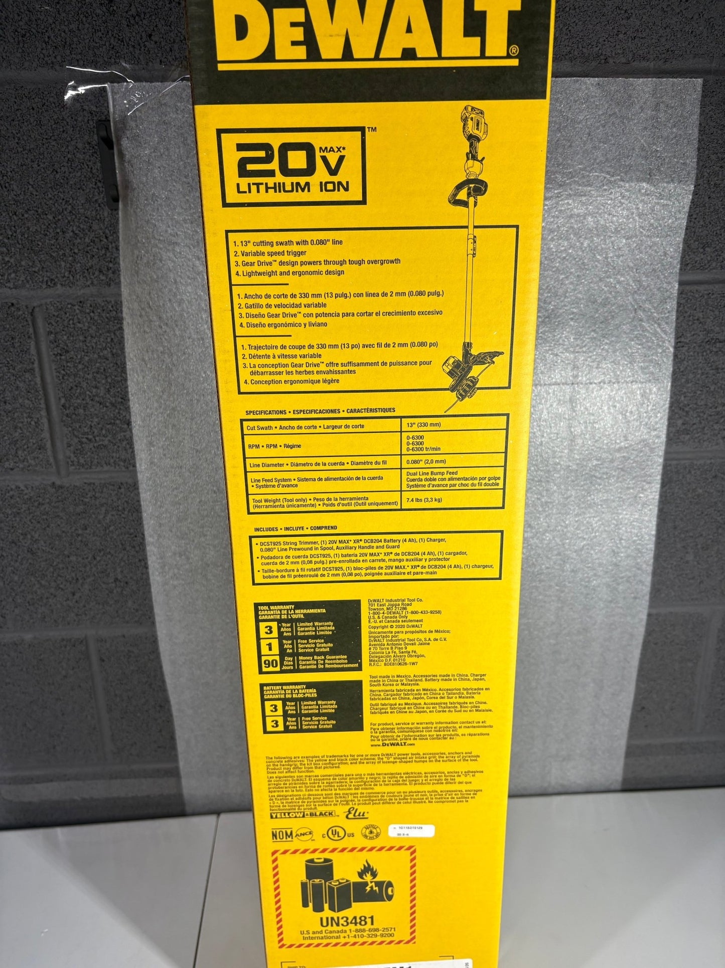 Dewalt 20V MAX Lithium-Ion 13 in. Cordless String Trimmer and 0.080 in. x 225 ft. String Trimmer Line Bundle (Tool Only) - DCST925B - Pro Grade Tools