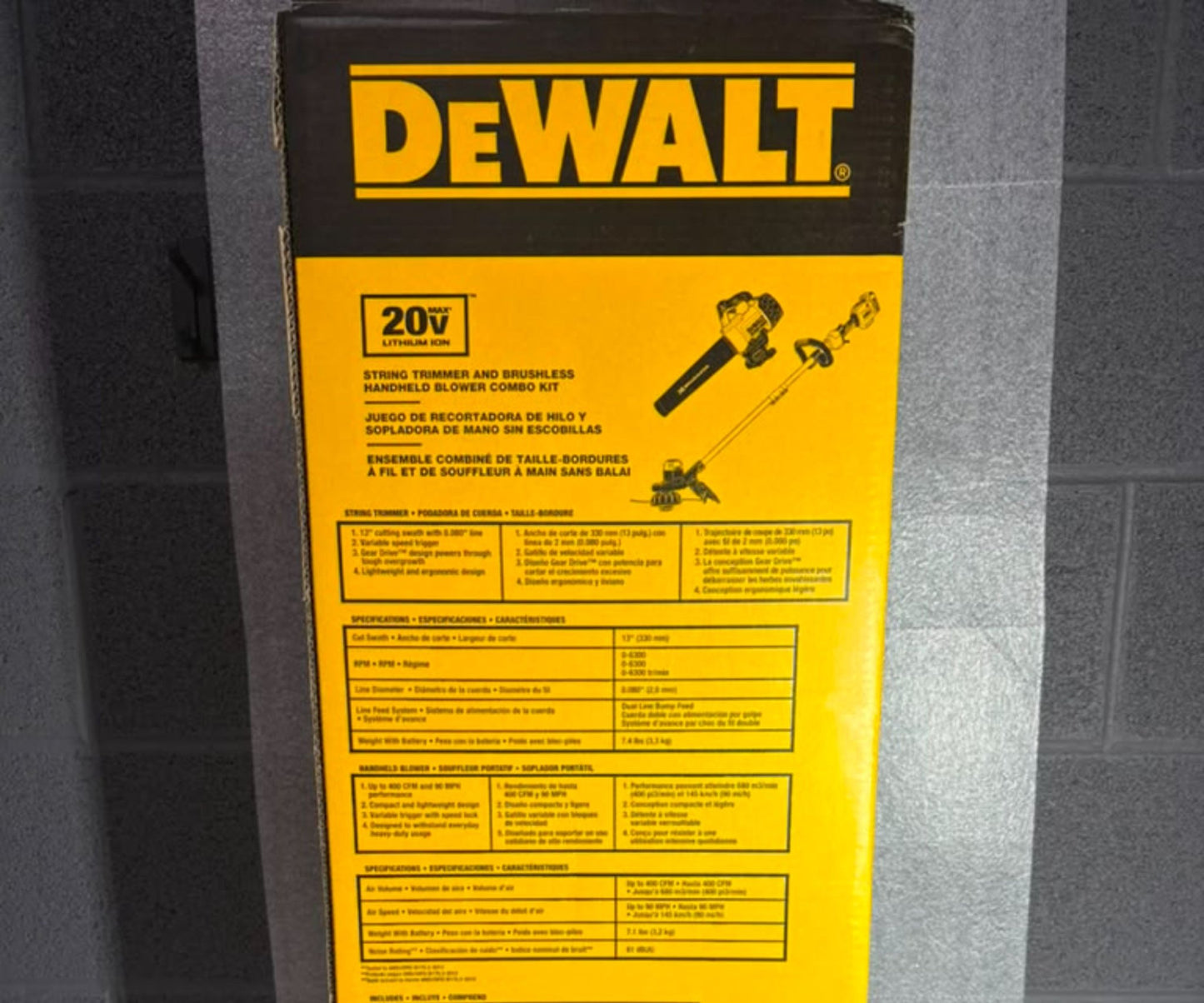DeWalt 20V MAX String Trimmer & Blower Combo Kit (DCKO975M1) - Pro Grade Tools