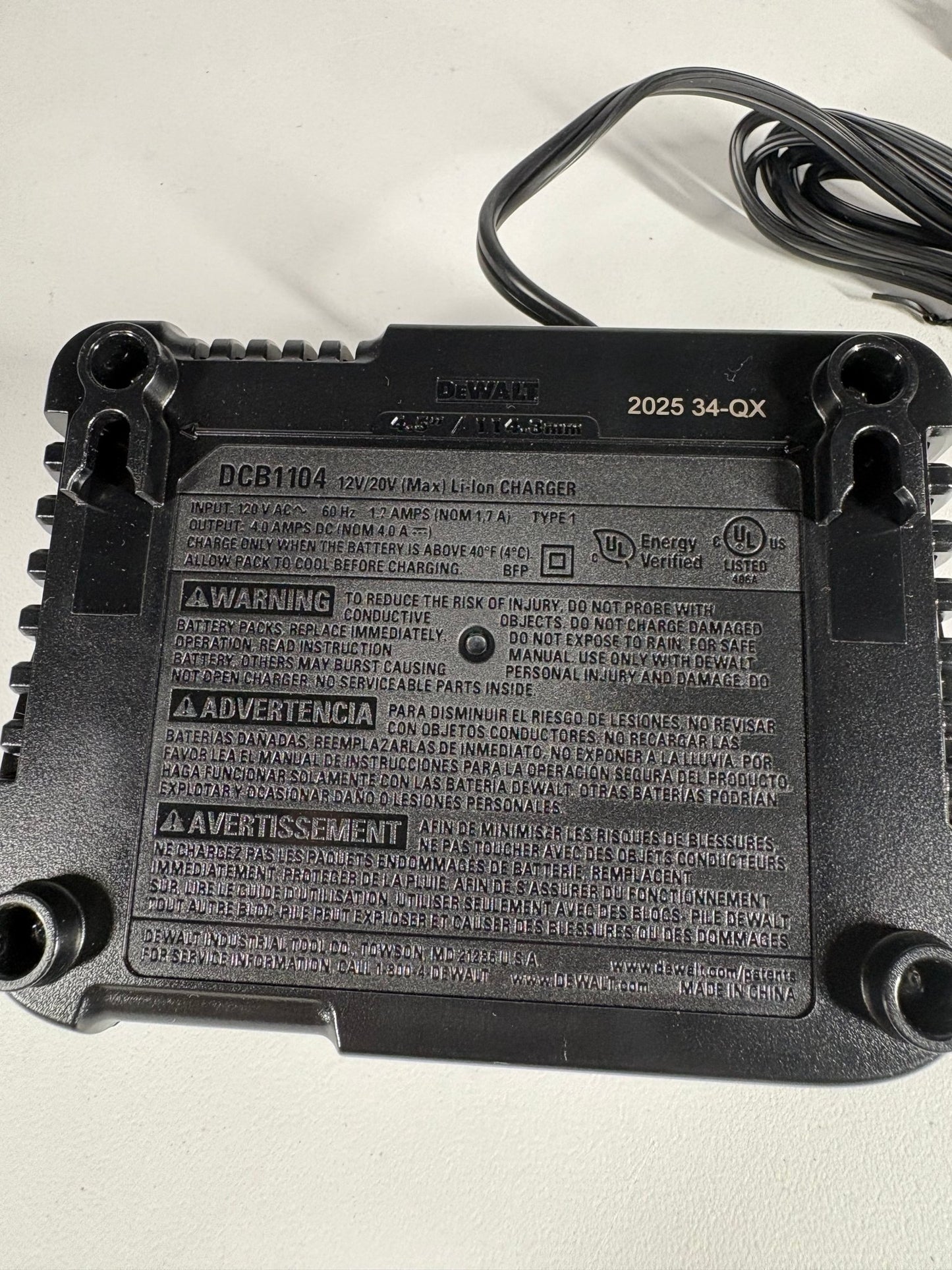 DEWALT DeWalt DCB1104 12V/20V 4 Amp Battery Charger - Pro Grade Tools